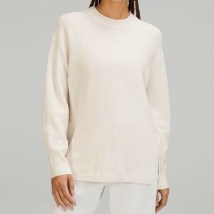 Lululemon Women's Beige Sweater Sz 8